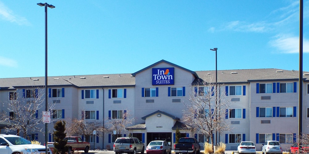 Book Intown Suites Southeast Aurora In Hotels Intown Suites Southeast Aurora