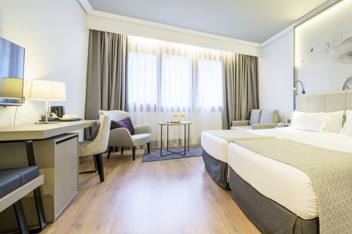 Book Hotel Ilunion Bilbao In Bilbao Hotels Com