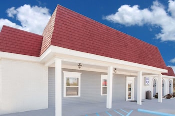 Top 10 Hotels In Grand Blanc Michigan