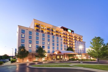 Denver International Airport Den Hotels With Parking Book At Denver International Airport Den Hotels With Parking Book At