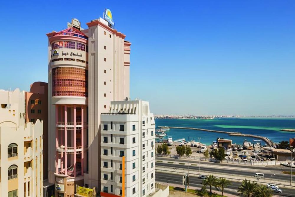 Book Days Hotel Manama In Hotels Days Hotel Manama