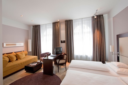 Book Burns Art Hotel In Dusseldorf Hotels Com