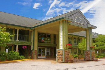15 Closest Hotels To Foxwoods Resort In Mashantucket