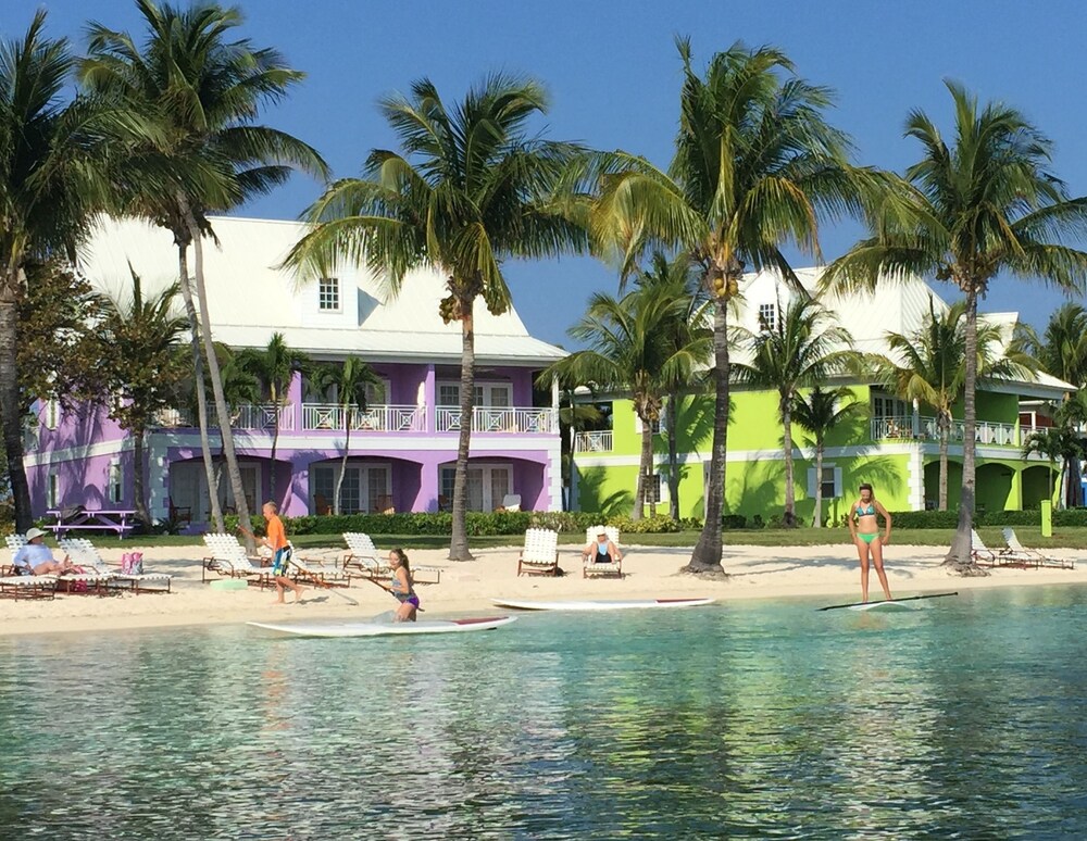 Book Old Bahama Bay Resort Yacht Harbour In West End Hotels