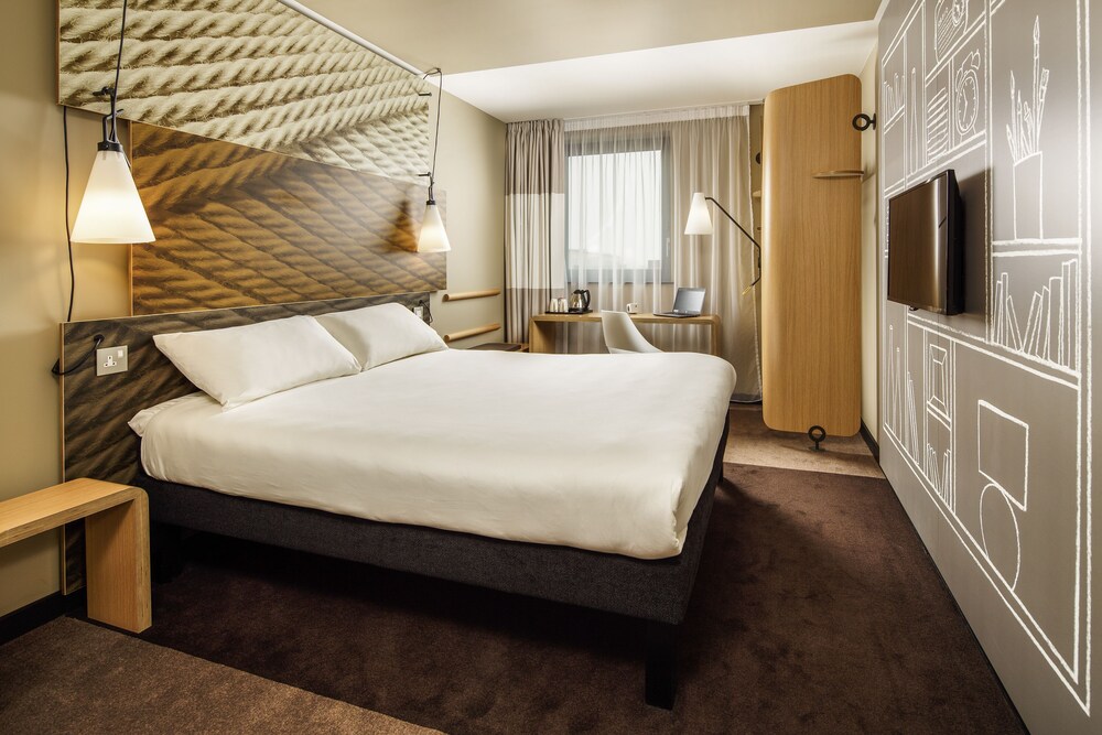 Ibis Manchester Centre Princess Street In Manchester Hotels Com