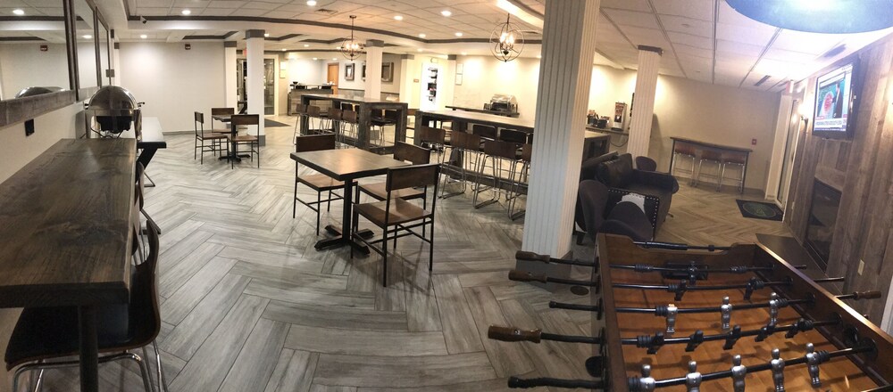 Book Cresthill Suites Suny University Albany In Hotels Cresthill Suites Suny University Albany