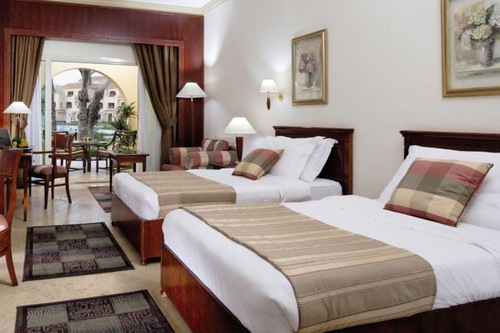 احجز فندق وكازينو موڤنبيك القاهرة مدينة