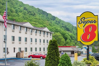 Top 10 Hotels In Lavale Maryland