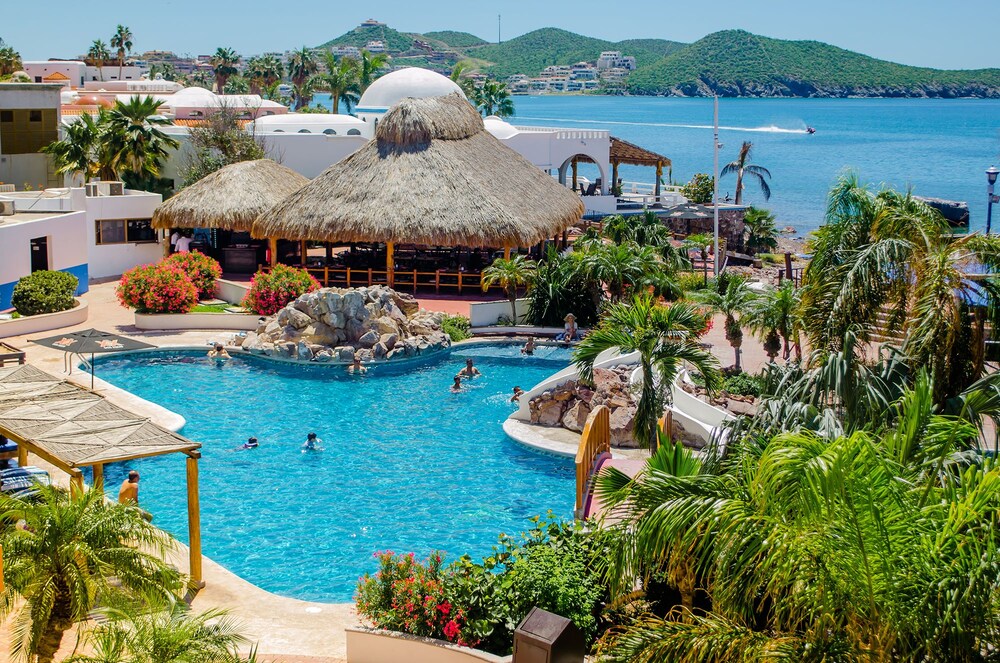 San Carlos Plaza Hotel, Beach & Convention Center (San Carlos, México