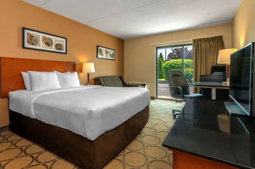 احجز كومفرت إن سولت ستي ماري كندا في سو سانت ماري قارن أسعار الفنادق في سو سانت ماري