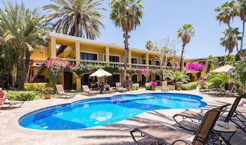 Picture of El Encanto Inn & Suites in San Jose del Cabo