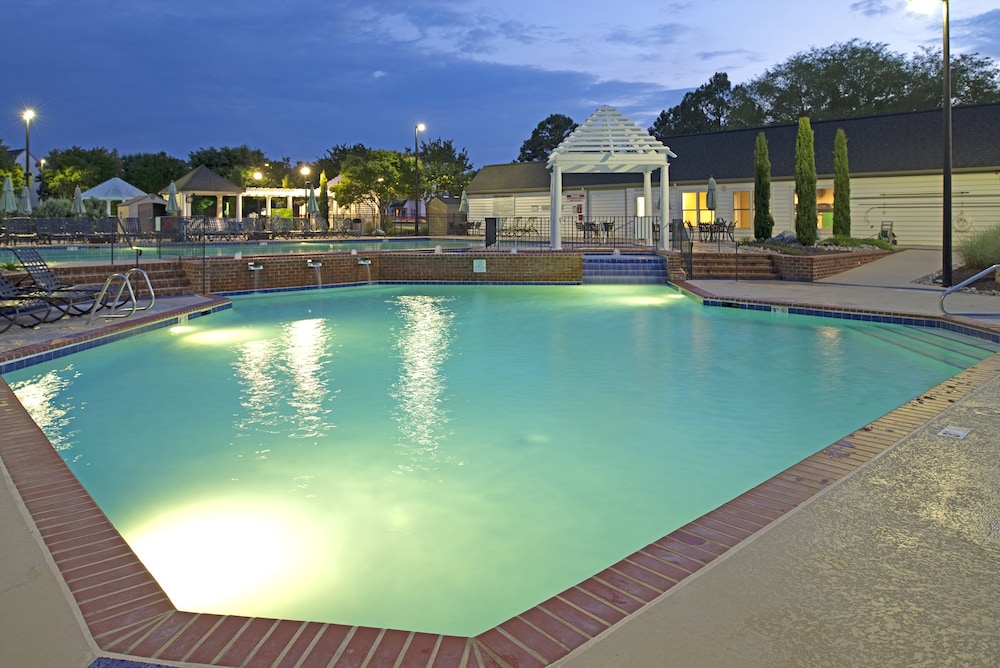 Book The Historic Powhatan Resort by Diamond Resorts in Williamsburg