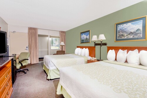 Top Hotels In Waverly Iowa - Cancel Free On Most Hotels Hotelscom