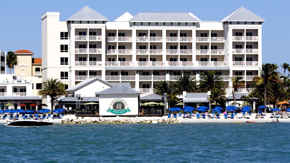 Book Shephards Beach Resort In Clearwater Beach Hotels Com