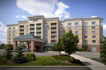 15 Closest Hotels To Mcmichael Canadian Art Collection In Kleinburg 15 Closest Hotels To Mcmichael Canadian Art Collection In Kleinburg
