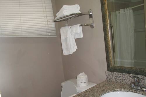 Book Neptune Motor Lodge In Neptune City Hotels Com Book Neptune Motor Lodge In Neptune City Hotels Com