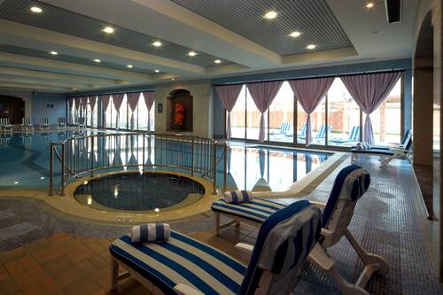 احجز فندق الأحساء إنتركونتيننتال آن آي آيتش جي هوتل في الهفوف قارن أسعار الفنادق في الهفوف