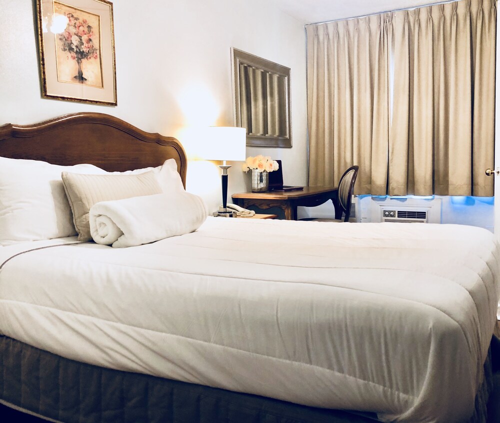 Book Hotel Park Avenue In Montreal Hotels Com