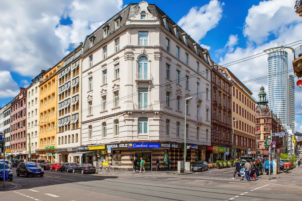 Comfort Hotel Frankfurt Central Station In Book On Comfort Hotel Frankfurt Central Station