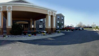 Top 10 Hotels In Monroe From 45 Night