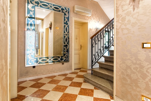 Book Locanda Conterie In Venice Hotels Com