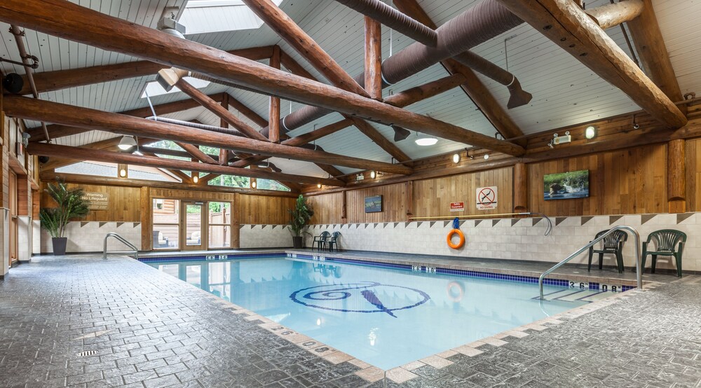 Book Tigh Na Mara Seaside Spa Resort In Parksville Hotels Tigh Na Mara Seaside Spa Resort Parksville Pool