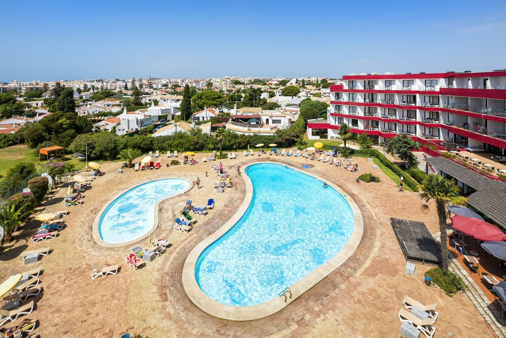 Hotel Da Aldeia In Albufeira Book On Hotels Hotel Da Aldeia Albufeira Pool