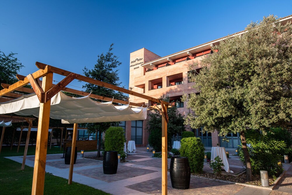 Intur Alcazar De San Juan Alcazar De San Juan Spain Alcazar De San Juan Hotel Discounts Hotels Com