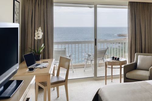 Book Movenpick Hotel Beirut In Beirut Hotels Com