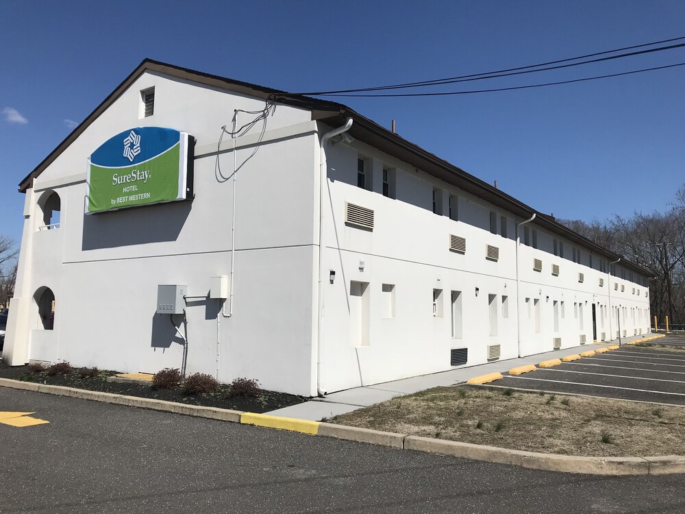 Book Surestay Hotel By Best Western Bellmawr In Hotels