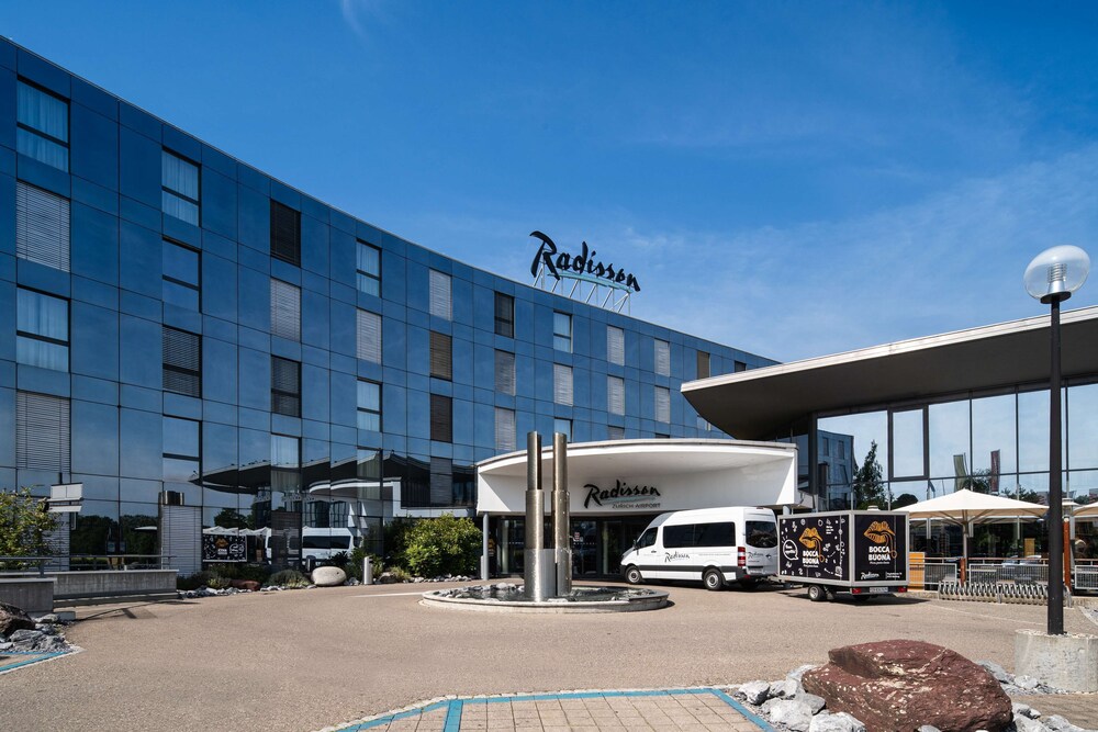 Book Radisson Hotel Zurich Airport In Ruemlang Hotelscom