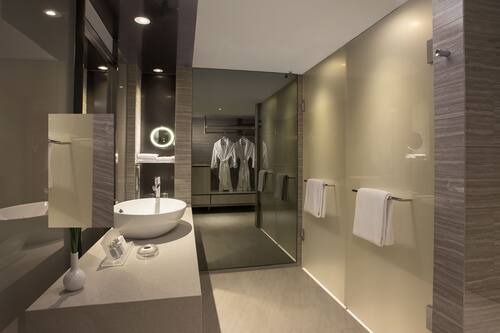 カールトン ホテル シンガポール Sg クリーン 善き羊飼いの大聖堂から0 1 Kmで屋外プール付きのホテル 宿泊予約はホテルズドットコム カールトン ホテル シンガポール Sg クリーン 善き羊飼いの大聖堂から0 1 Kmで屋外プール付きのホテル 宿泊予約はホテルズドットコム