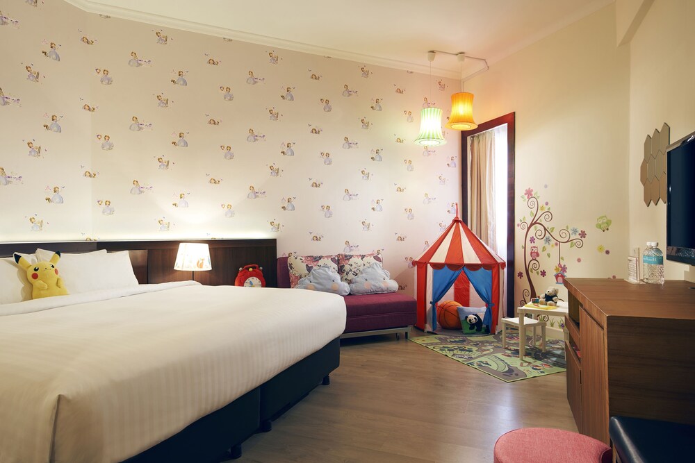 Book Village Hotel Bugis By Far East Hospitality Sg Clean In Singapore Hotels Com