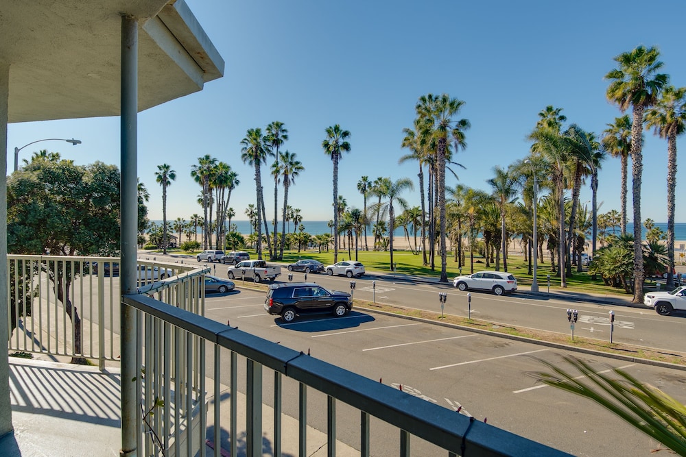 Book Bayside Hotel In Santa Monica Hotels Bayside Hotel Santa Monica
