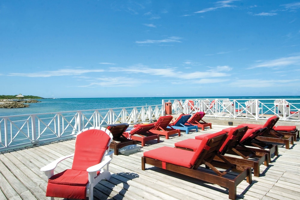 Royal Decameron Club Caribbean All Inclusive (Runaway Bay, Jamaica