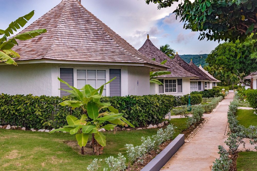 Royal Decameron Club Caribbean All Inclusive (Runaway Bay, Jamaica