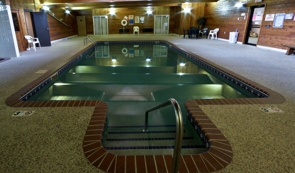 Book Super Motel Granite Falls in Granite Falls