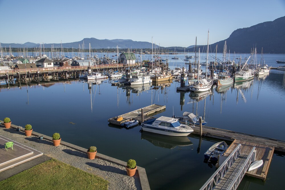 Book Oceanfront Suites at Cowichan Bay in Cowichan Bay