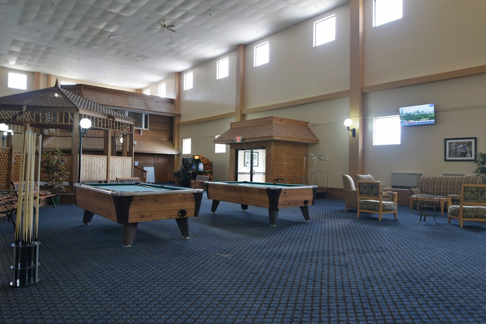Book Katahdin Inn Suites In Millinocket Hotels