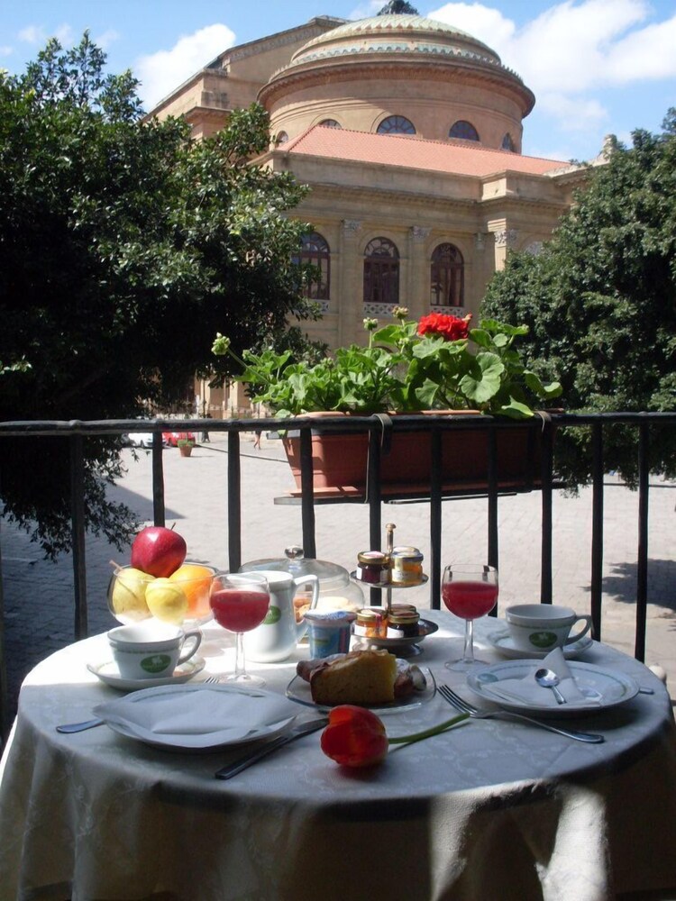 マッシモ プラザ ホテル パレルモ の宿泊予約 ホテルズドットコム