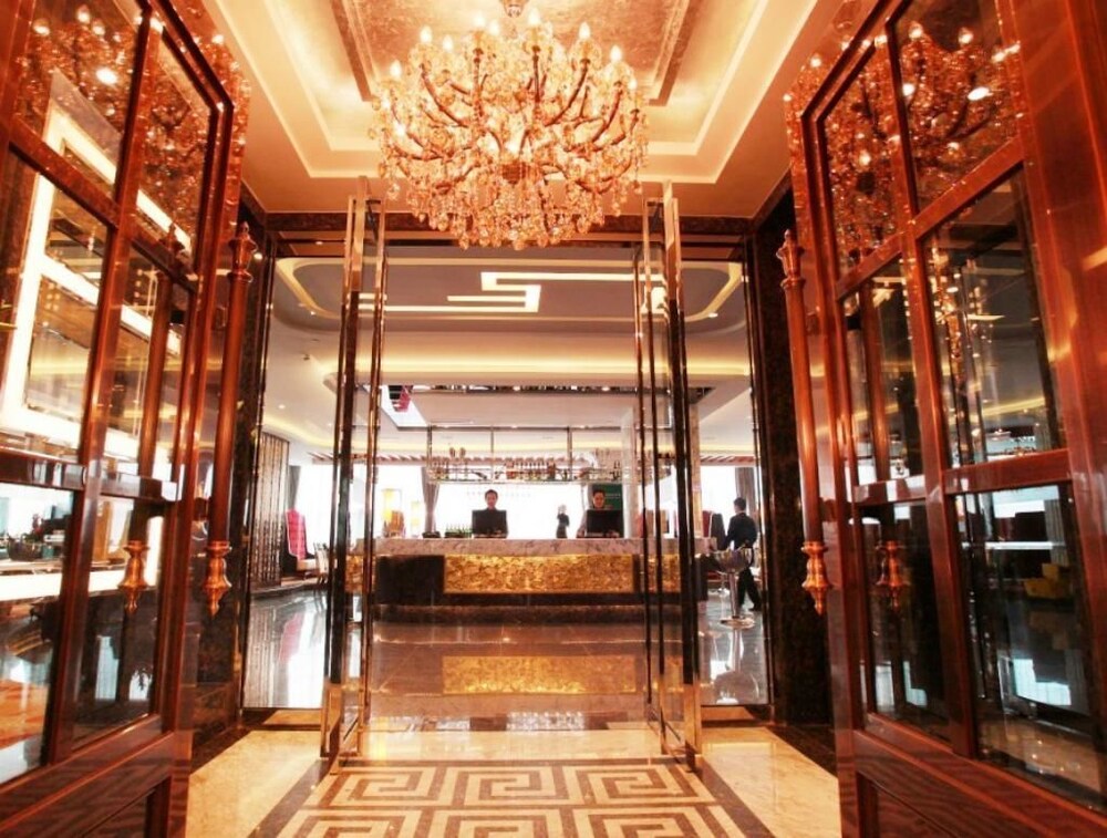 Book Huaneng Hotel Jinan In Jinan Hotels Com