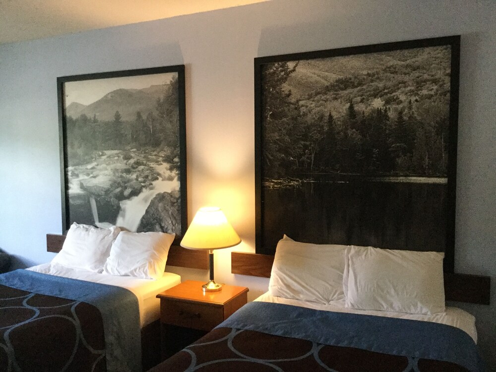 Book Super 8 By Wyndham Highland Ny In Hotels Super 8 By Wyndham Highland Ny Double Room 2 Beds