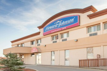 Picture of Howard Johnson by Wyndham Winnipeg West in Winnipeg