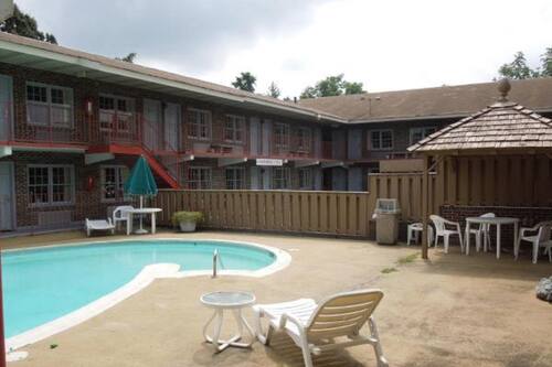 キャプテン ジョン スミス イン ウィリアムズバーグ の宿泊予約 ホテルズドットコム キャプテン ジョン スミス イン ウィリアムズバーグ の宿泊予約 ホテルズドットコム