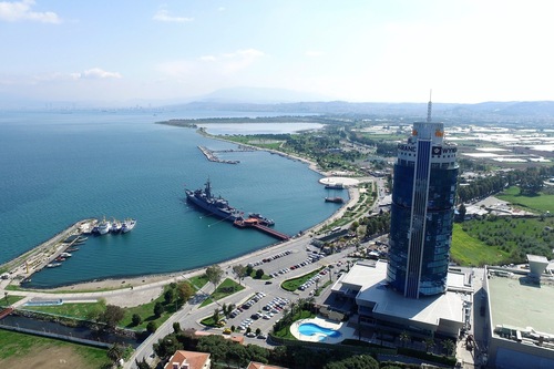 Book Wyndham Grand Izmir Ozdilek In Izmir Hotels Com