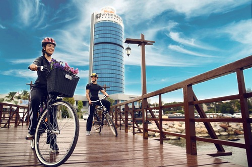 Book Wyndham Grand Izmir Ozdilek In Izmir Hotels Com