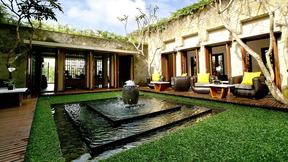 Maya Ubud Resort And Spa In Ubud Book On Hotels Com