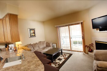 Top 10 Hotels In Williams Bay Wisconsin