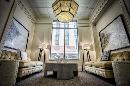 Top Pet Friendly Hotels In Appleton Wisconsin Hotelscom