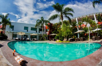 Picture of Hotel Estancia in Zapopan